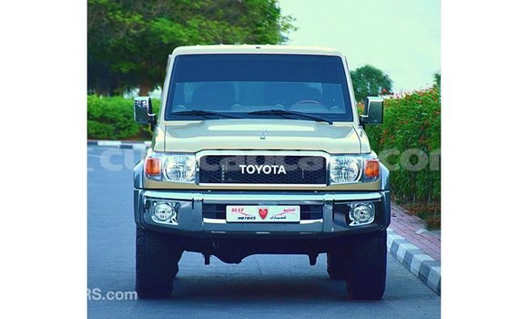 Buy Import Toyota Land Cruiser Beige Car in Import - Dubai in Curacao Buy Import Toyota Land Cruiser Beige Car in Import - Dubai in Curacao