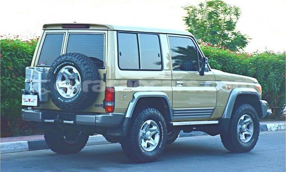 Buy Import Toyota Land Cruiser Beige Car in Import - Dubai in Curacao Buy Import Toyota Land Cruiser Beige Car in Import - Dubai in Curacao