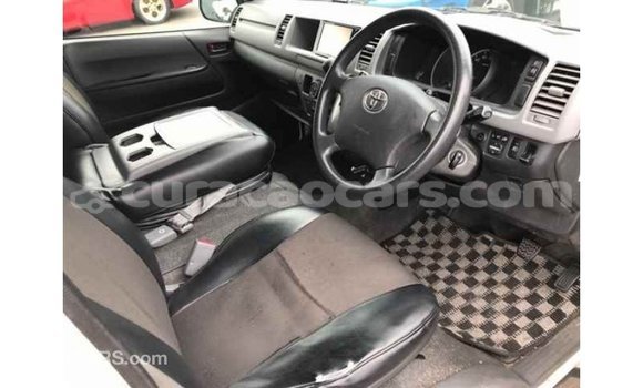 Buy Import Toyota Hiace White Car in Import - Dubai in Curacao Buy Import Toyota Hiace White Car in Import - Dubai in Curacao