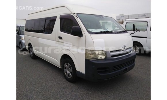 Buy Import Toyota Hiace White Car in Import - Dubai in Curacao Buy Import Toyota Hiace White Car in Import - Dubai in Curacao