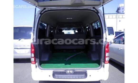 Buy Import Toyota Hiace White Car in Import - Dubai in Curacao Buy Import Toyota Hiace White Car in Import - Dubai in Curacao