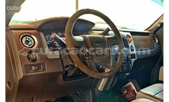 Buy Import Ford Club Wagon Red Car in Import - Dubai in Curacao Buy Import Ford Club Wagon Red Car in Import - Dubai in Curacao