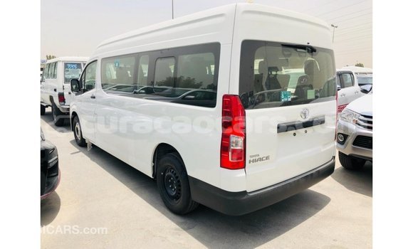 Buy Import Toyota Hiace White Car in Import - Dubai in Curacao Buy Import Toyota Hiace White Car in Import - Dubai in Curacao