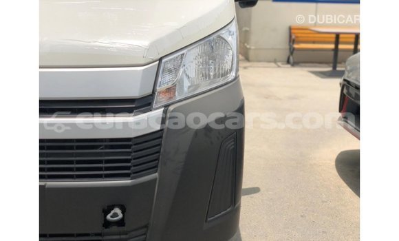 Buy Import Toyota Hiace White Car in Import - Dubai in Curacao Buy Import Toyota Hiace White Car in Import - Dubai in Curacao