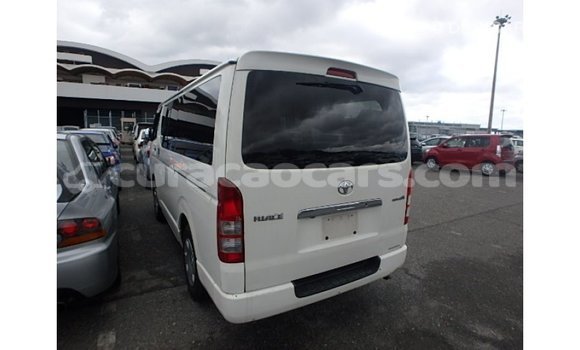 Buy Import Toyota Hiace White Car in Import - Dubai in Curacao Buy Import Toyota Hiace White Car in Import - Dubai in Curacao
