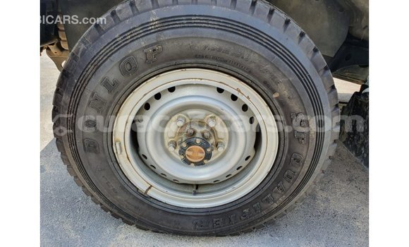 Buy Import Toyota Land Cruiser White Car in Import - Dubai in Curacao Buy Import Toyota Land Cruiser White Car in Import - Dubai in Curacao