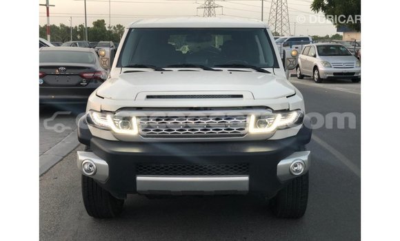Buy Import Toyota FJ Cruiser White Car in Import - Dubai in Curacao Buy Import Toyota FJ Cruiser White Car in Import - Dubai in Curacao
