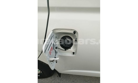 Buy Import Toyota Hiace White Car in Import - Dubai in Curacao Buy Import Toyota Hiace White Car in Import - Dubai in Curacao