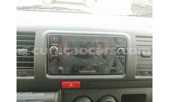 Buy Import Toyota Hiace White Car in Import - Dubai in Curacao Buy Import Toyota Hiace White Car in Import - Dubai in Curacao