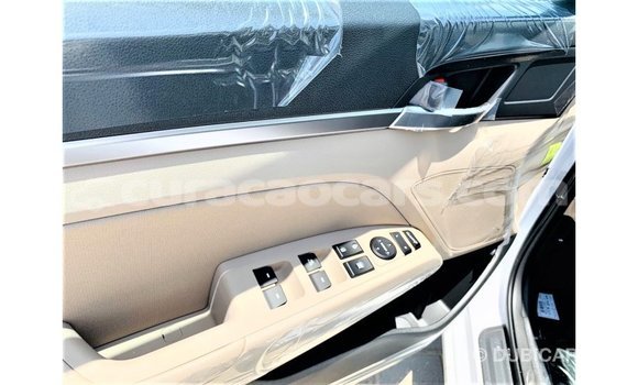 Buy Import Hyundai Elantra White Car in Import - Dubai in Curacao Buy Import Hyundai Elantra White Car in Import - Dubai in Curacao