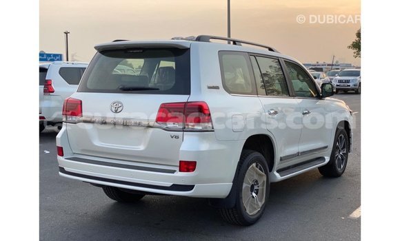 Buy Import Toyota Land Cruiser White Car in Import - Dubai in Curacao Buy Import Toyota Land Cruiser White Car in Import - Dubai in Curacao