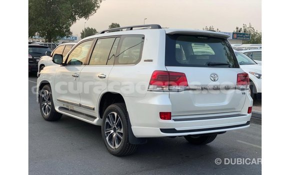 Buy Import Toyota Land Cruiser White Car in Import - Dubai in Curacao Buy Import Toyota Land Cruiser White Car in Import - Dubai in Curacao