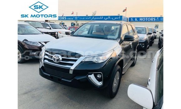 Buy Import Toyota Fortuner Black Car in Import - Dubai in Curacao