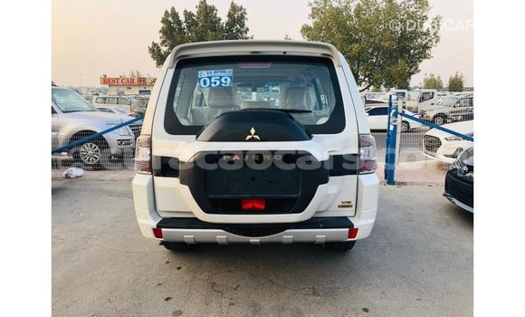 Buy Import Mitsubishi Pajero White Car in Import - Dubai in Curacao Buy Import Mitsubishi Pajero White Car in Import - Dubai in Curacao