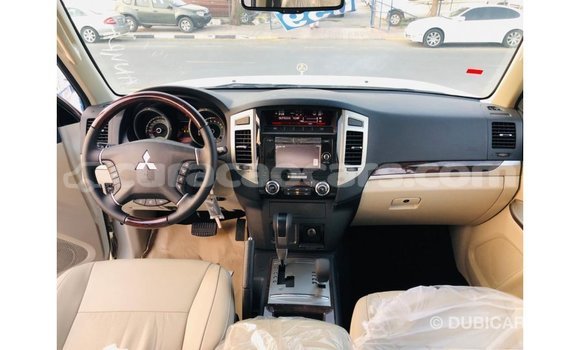 Buy Import Mitsubishi Pajero White Car in Import - Dubai in Curacao Buy Import Mitsubishi Pajero White Car in Import - Dubai in Curacao