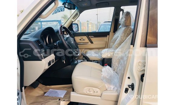 Buy Import Mitsubishi Pajero White Car in Import - Dubai in Curacao Buy Import Mitsubishi Pajero White Car in Import - Dubai in Curacao