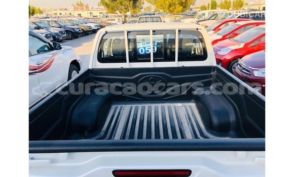 Buy Import Toyota Hilux White Car in Import - Dubai in Curacao Buy Import Toyota Hilux White Car in Import - Dubai in Curacao