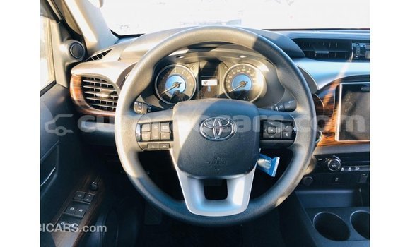 Buy Import Toyota Hilux White Car in Import - Dubai in Curacao Buy Import Toyota Hilux White Car in Import - Dubai in Curacao