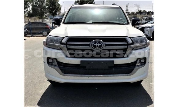 Buy Import Toyota Land Cruiser White Car in Import - Dubai in Curacao Buy Import Toyota Land Cruiser White Car in Import - Dubai in Curacao