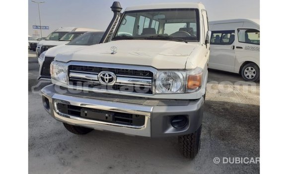 Buy Import Toyota Land Cruiser White Car in Import - Dubai in Curacao Buy Import Toyota Land Cruiser White Car in Import - Dubai in Curacao