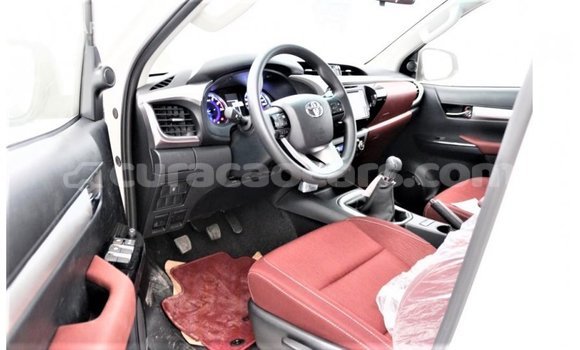 Buy Import Toyota Hilux White Car in Import - Dubai in Curacao Buy Import Toyota Hilux White Car in Import - Dubai in Curacao