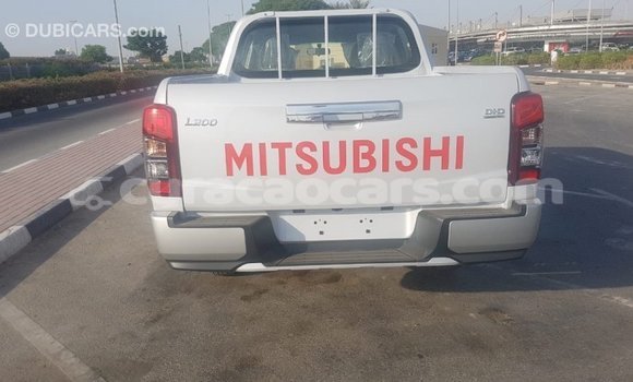 Buy Import Mitsubishi L200 White Car in Import - Dubai in Curacao Buy Import Mitsubishi L200 White Car in Import - Dubai in Curacao