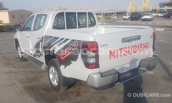 Buy Import Mitsubishi L200 White Car in Import - Dubai in Curacao Buy Import Mitsubishi L200 White Car in Import - Dubai in Curacao