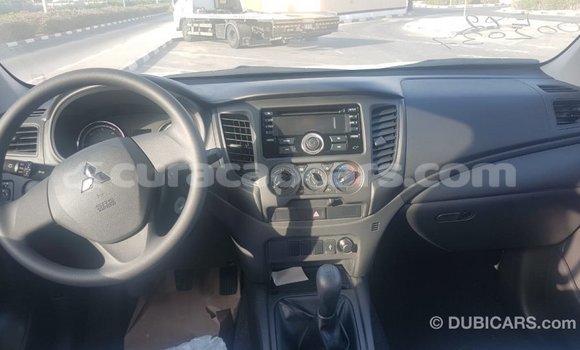 Buy Import Mitsubishi L200 White Car in Import - Dubai in Curacao Buy Import Mitsubishi L200 White Car in Import - Dubai in Curacao