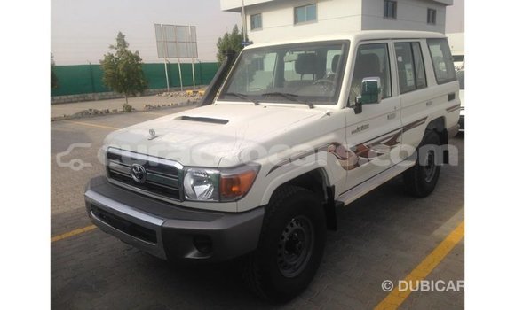 Buy Import Toyota Land Cruiser White Car in Import - Dubai in Curacao Buy Import Toyota Land Cruiser White Car in Import - Dubai in Curacao