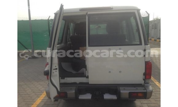 Buy Import Toyota Land Cruiser White Car in Import - Dubai in Curacao Buy Import Toyota Land Cruiser White Car in Import - Dubai in Curacao