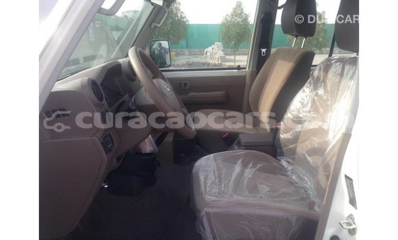 Buy Import Toyota Land Cruiser White Car in Import - Dubai in Curacao Buy Import Toyota Land Cruiser White Car in Import - Dubai in Curacao
