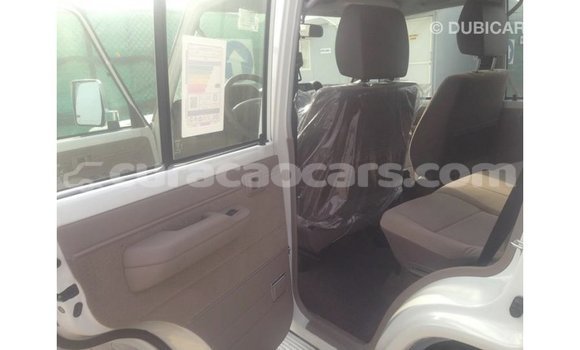 Buy Import Toyota Land Cruiser White Car in Import - Dubai in Curacao Buy Import Toyota Land Cruiser White Car in Import - Dubai in Curacao