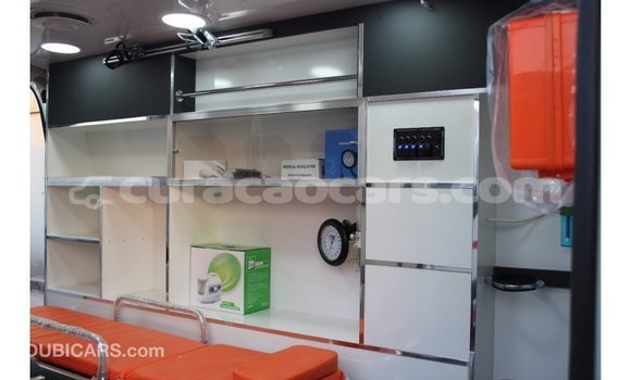 Buy Import Toyota Hiace White Car in Import - Dubai in Curacao Buy Import Toyota Hiace White Car in Import - Dubai in Curacao