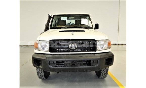 Buy Import Toyota Land Cruiser White Car in Import - Dubai in Curacao Buy Import Toyota Land Cruiser White Car in Import - Dubai in Curacao