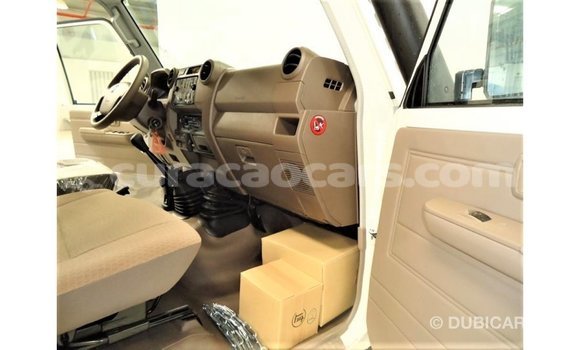 Buy Import Toyota Land Cruiser White Car in Import - Dubai in Curacao Buy Import Toyota Land Cruiser White Car in Import - Dubai in Curacao