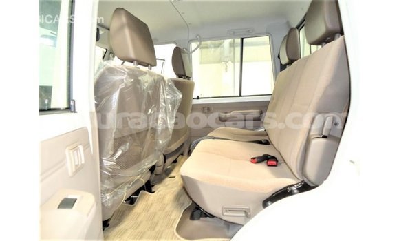 Buy Import Toyota Land Cruiser White Car in Import - Dubai in Curacao Buy Import Toyota Land Cruiser White Car in Import - Dubai in Curacao