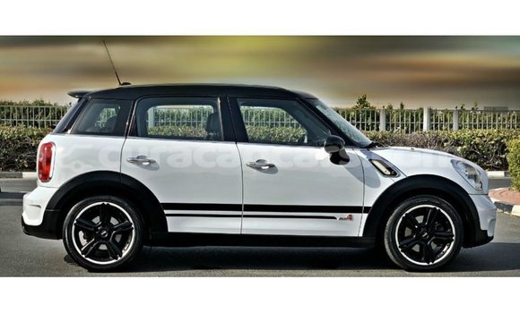 Buy Import Mini Cooper White Car in Import - Dubai in Curacao Buy Import Mini Cooper White Car in Import - Dubai in Curacao
