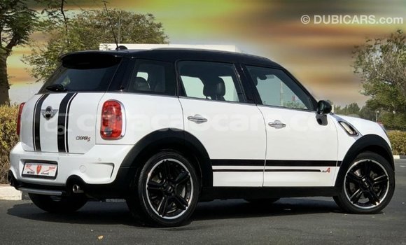 Buy Import Mini Cooper White Car in Import - Dubai in Curacao Buy Import Mini Cooper White Car in Import - Dubai in Curacao