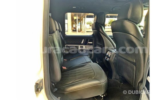 Buy Import Mercedes-Benz 190 (W201) White Car in Import - Dubai in Curacao Buy Import Mercedes-Benz 190 (W201) White Car in Import - Dubai in Curacao