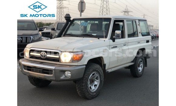Buy Import Toyota Land Cruiser White Car in Import - Dubai in Curacao Buy Import Toyota Land Cruiser White Car in Import - Dubai in Curacao