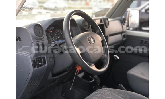 Buy Import Toyota Land Cruiser White Car in Import - Dubai in Curacao Buy Import Toyota Land Cruiser White Car in Import - Dubai in Curacao