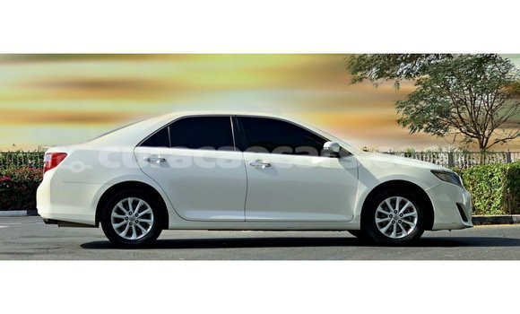 Buy Import Toyota Camry White Car in Import - Dubai in Curacao Buy Import Toyota Camry White Car in Import - Dubai in Curacao