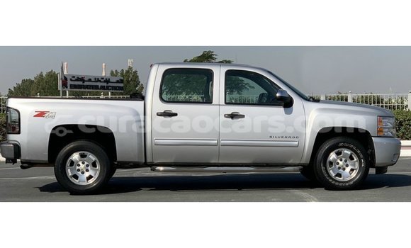 Buy Import Chevrolet Silverado Other Car in Import - Dubai in Curacao Buy Import Chevrolet Silverado Other Car in Import - Dubai in Curacao