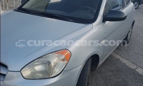 Buy Used Hyundai Accent Silver Car in Willemstad in Curacao