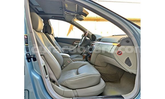 Buy Import Mercedes-Benz 200 Blue Car in Import - Dubai in Curacao Buy Import Mercedes-Benz 200 Blue Car in Import - Dubai in Curacao
