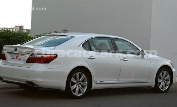 Buy Import Lexus LS White Car in Import - Dubai in Curacao Buy Import Lexus LS White Car in Import - Dubai in Curacao
