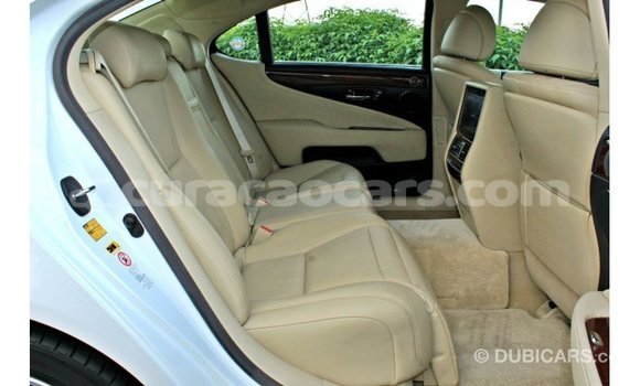 Buy Import Lexus LS White Car in Import - Dubai in Curacao Buy Import Lexus LS White Car in Import - Dubai in Curacao