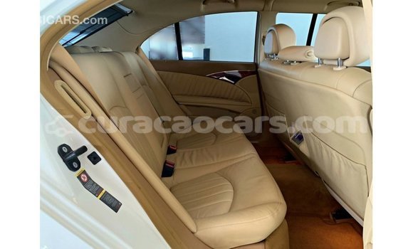 Buy Import Mercedes-Benz 200 White Car in Import - Dubai in Curacao Buy Import Mercedes-Benz 200 White Car in Import - Dubai in Curacao