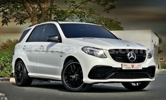 Buy Import Mercedes-Benz GLE White Car in Import - Dubai in Curacao