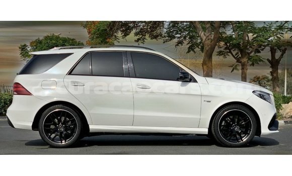 Buy Import Mercedes-Benz GLE White Car in Import - Dubai in Curacao Buy Import Mercedes-Benz GLE White Car in Import - Dubai in Curacao